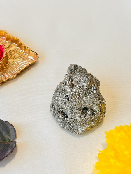 💎 Raw Natural Pyrite Stone (Original & Authentic - 70–100 GM) Cluster